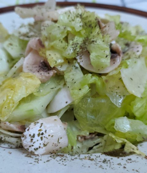 Raw salata