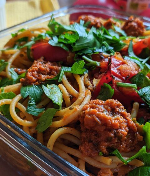 Integralna pasta s paradajzom